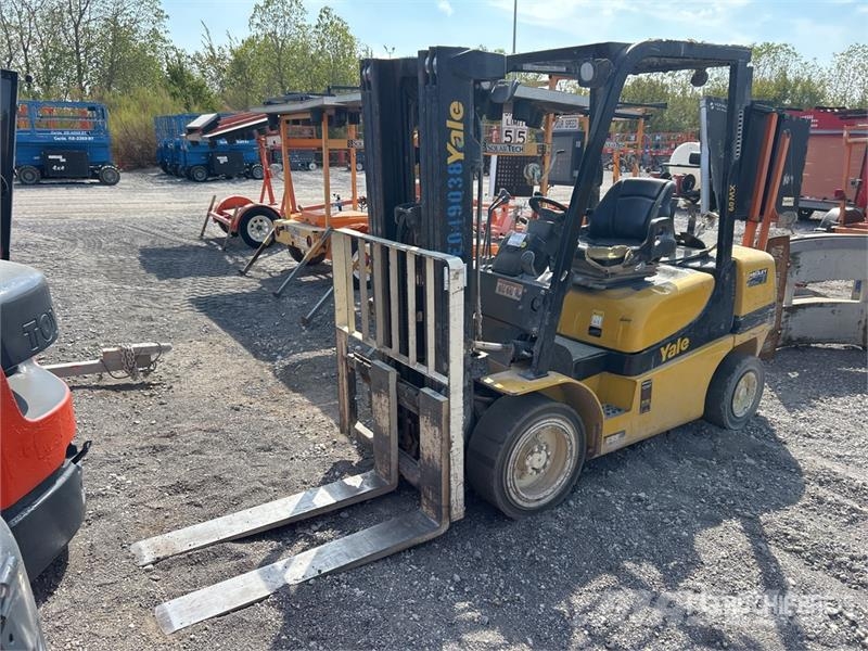 Yale GP060MX 5700 lb Pneumatic Tire Forklift Andere Gabelstapler