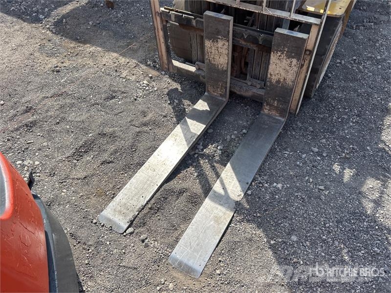 Yale GP060MX 5700 lb Pneumatic Tire Forklift Andere Gabelstapler