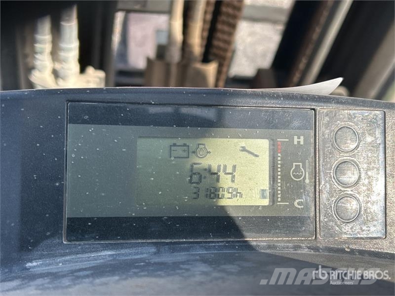 Yale GP060MX 5700 lb Pneumatic Tire Forklift Andere Gabelstapler