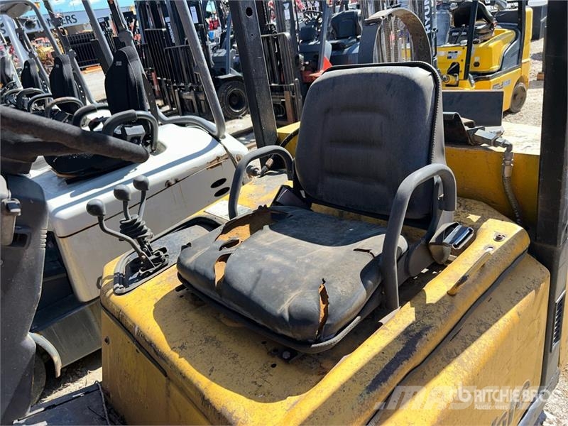 Yale LP 4650 lb Cushion Tire Forklift Iné