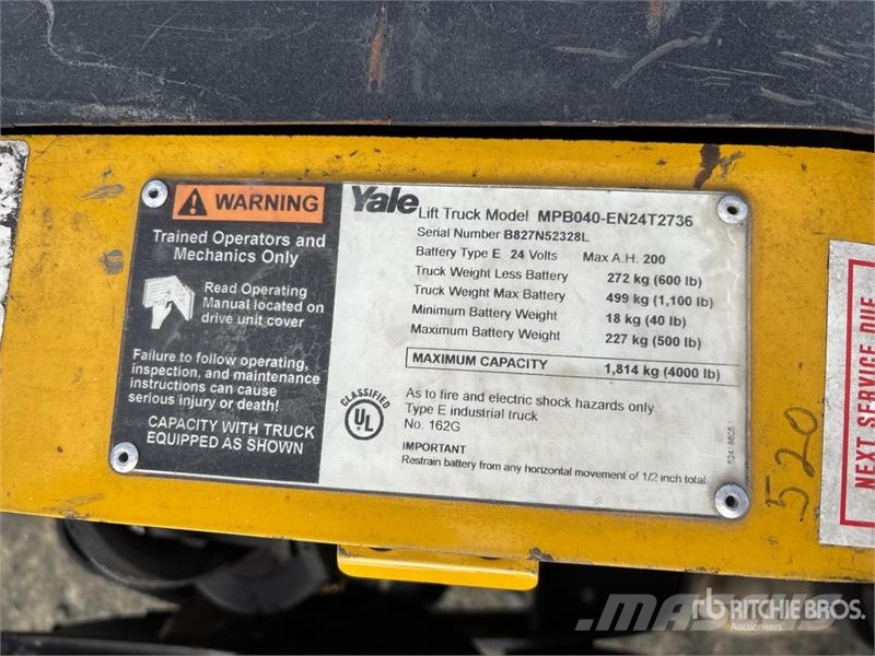 Yale MPB040-EN24T2736 Montacargas manual para paletas