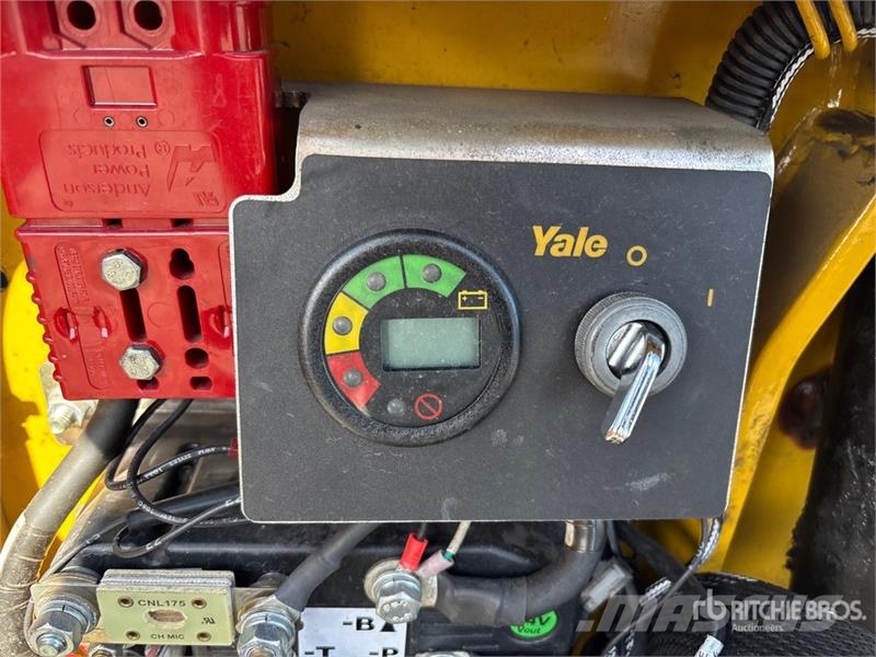 Yale MPB040-EN24T2736 Montacargas manual para paletas