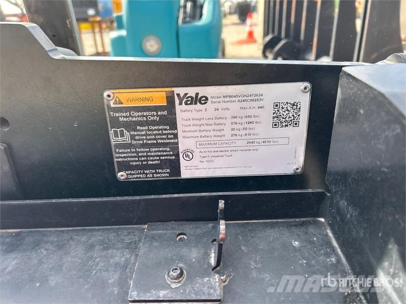 Yale MPB045VGN24T2634 4150 lb Electric Pallet Jack Ručni paletar