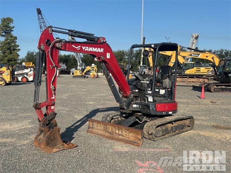 Yanmar ViO35-6A Miniescavatori