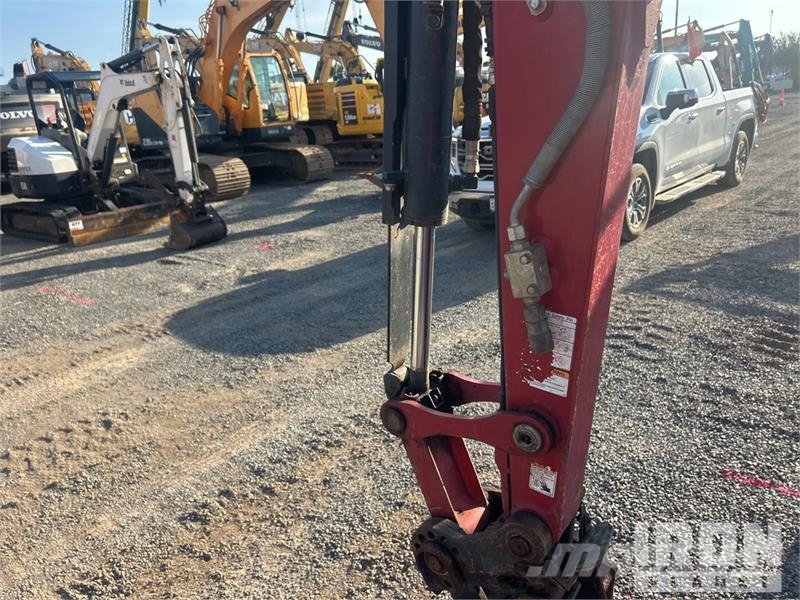 Yanmar ViO35-6A Miniescavatori
