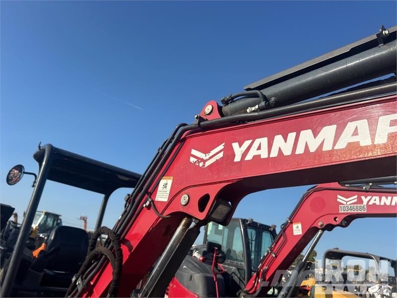 Yanmar ViO35-6A Miniescavatori