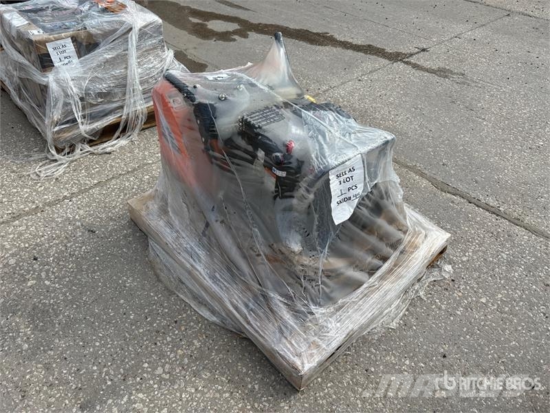  Yardforce 24 in Snow Blower (Unused) Lançadores de neve