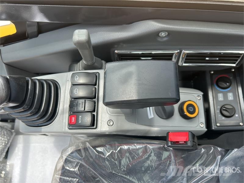 ZT 35G Mini Excavator (Unused) Mini kotrók < 7t