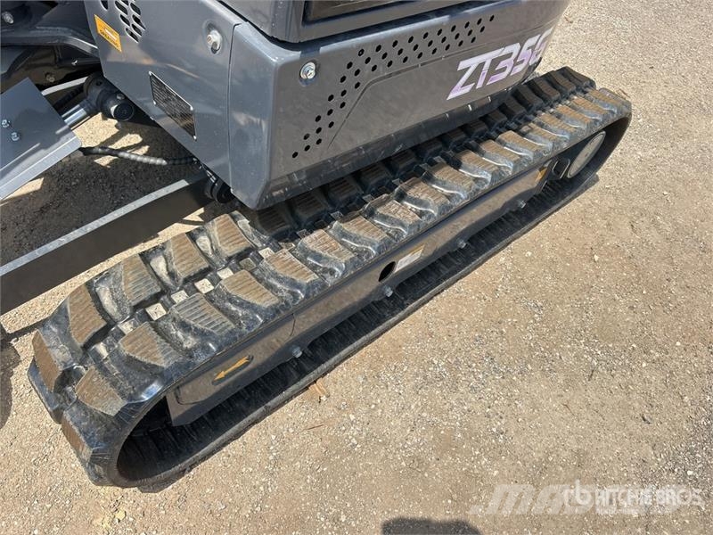 ZT 35G Mini Excavator (Unused) Mini kotrók < 7t
