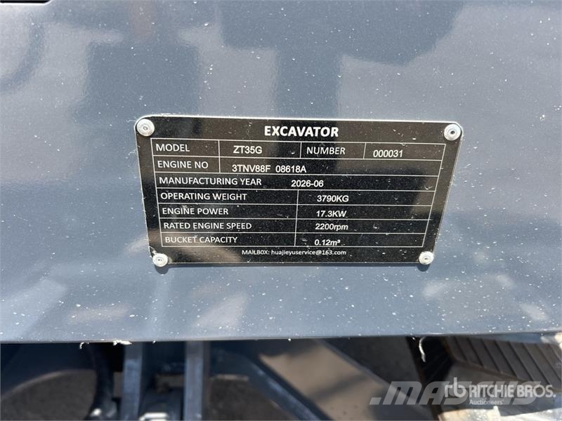 ZT 35G Mini Excavator (Unused) Mini Escavadoras <7t