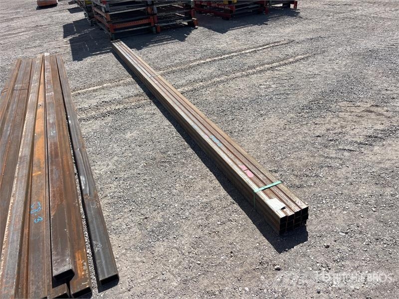 1 Bundle of 2, 20ft x 2sq inch, Steel Tubing Sonstige Baumaschinen