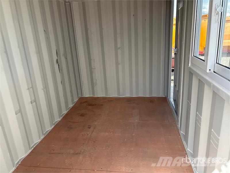  10 ft Standard  ft Storage Container Varastokontit