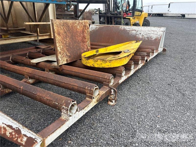  10 ft x 16 ft Aggregate Feeder 其他