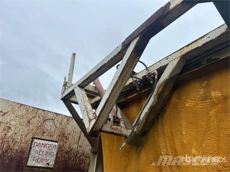  10 ft x 16 ft Aggregate Feeder 其他