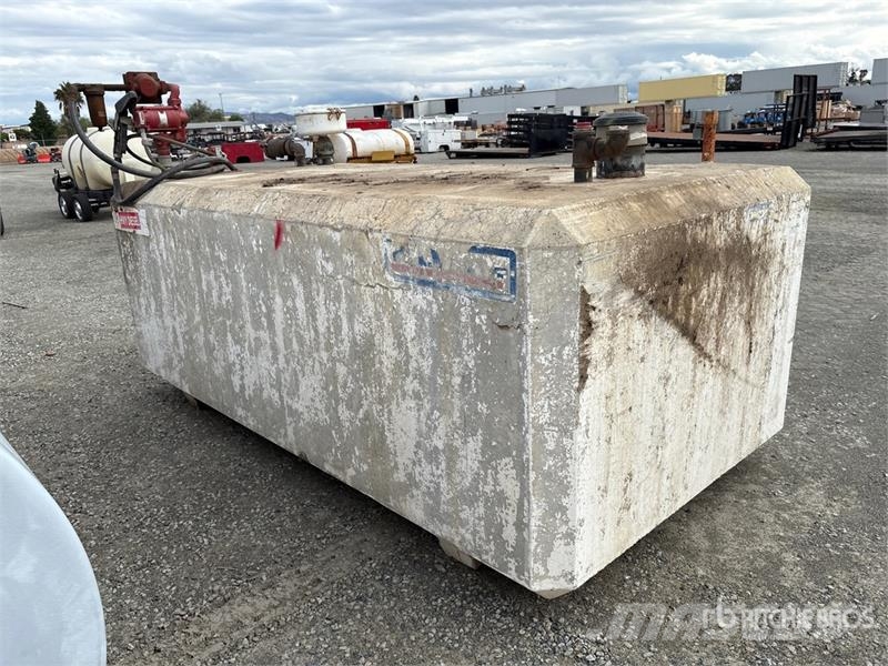  1000 gal Skid Mounted Concrete Diesel Double Wall  Kütusemahutid