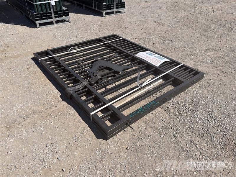  11 ft 8 in x 4 ft 9 in Wrought Iron Bi-Parting 4.9 Sonstige Landmaschinen