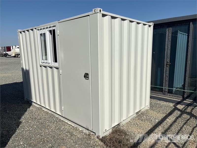 11 ft Storage Container Varastokontit