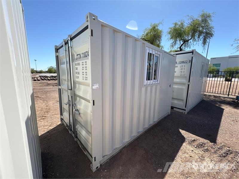 11' x 6'8" Storage Container Lagerbehälter