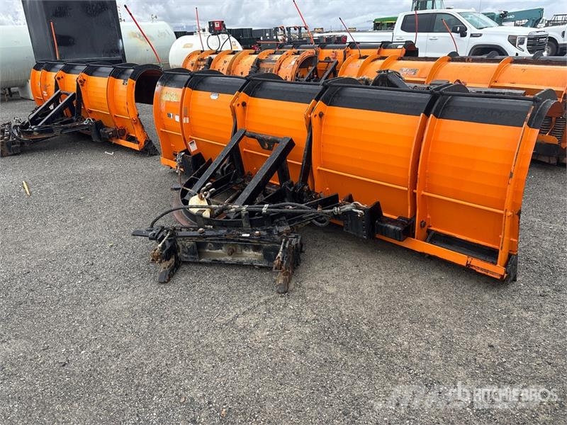  12 ft 2 Way Snow Plow - Fits Truck スノーブレードとプラウ
