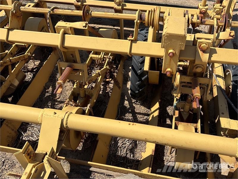 12 ft Bed shaper Сільгосптехніка - Інші