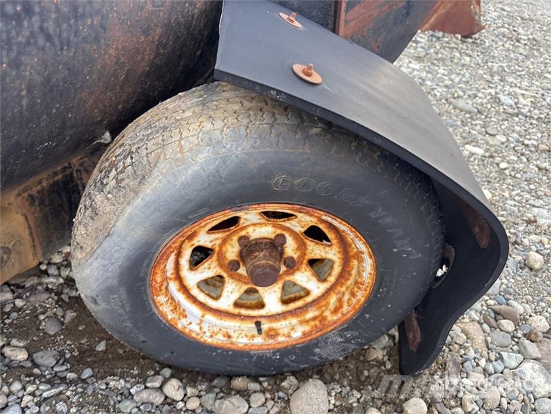 12 ft Reversing Snow Plow Snežne daske i plugovi
