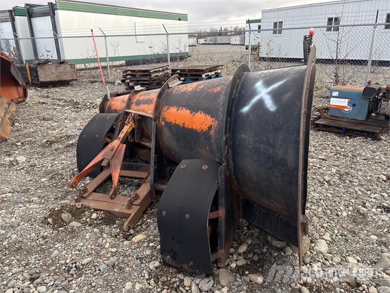 12 ft Reversing Snow Plow Snežne daske i plugovi