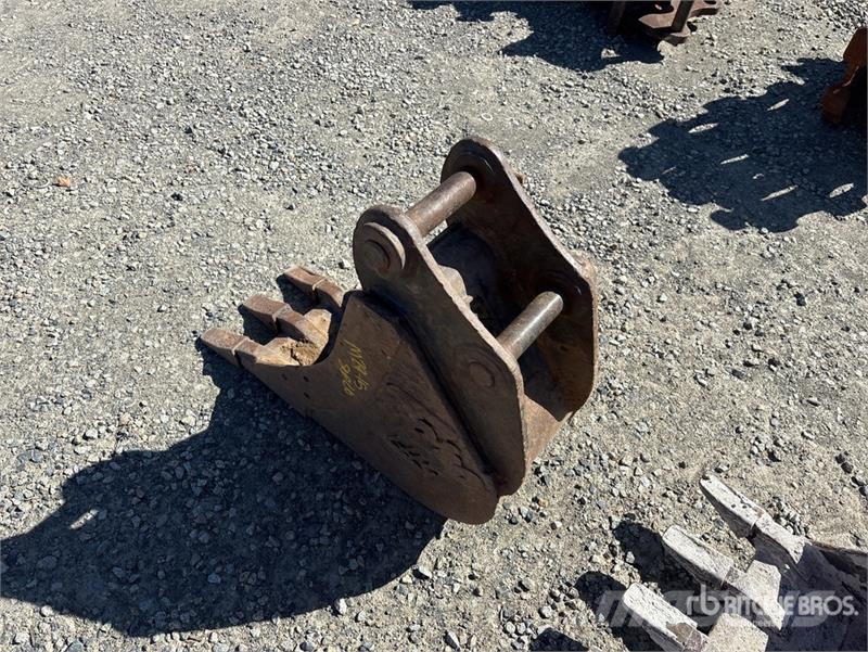 12 in Excavator Bucket Baldes
