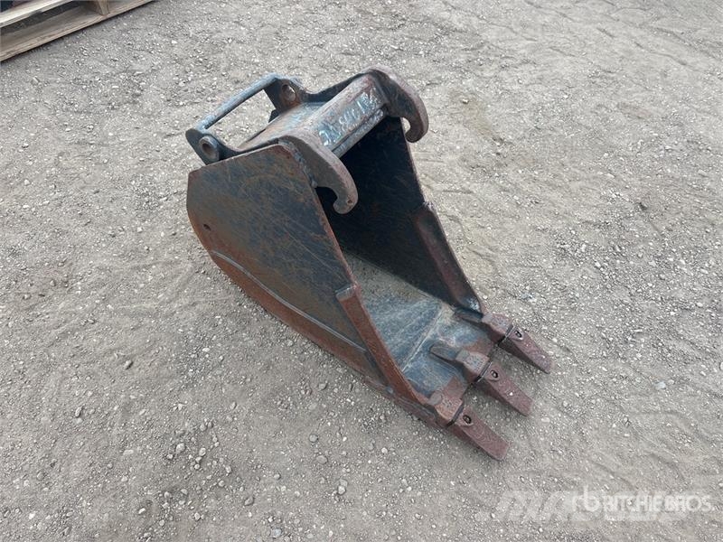  12 in Excavator Bucket バケット