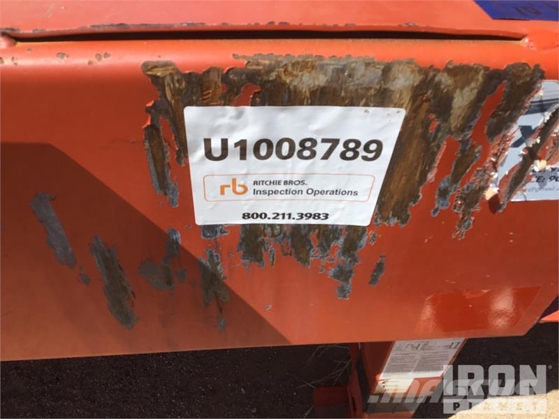 12000 lb 25 ft x 10 ft lb. Capacity Loading Ramp Ostale poljoprivredne mašine