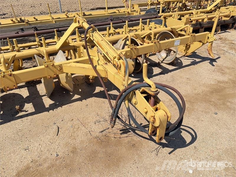 13 ft Row Maker Сільгосптехніка - Інші