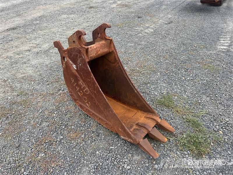  13 in Digging Excavator Bucket - Fits Hitachi 60US Skovle