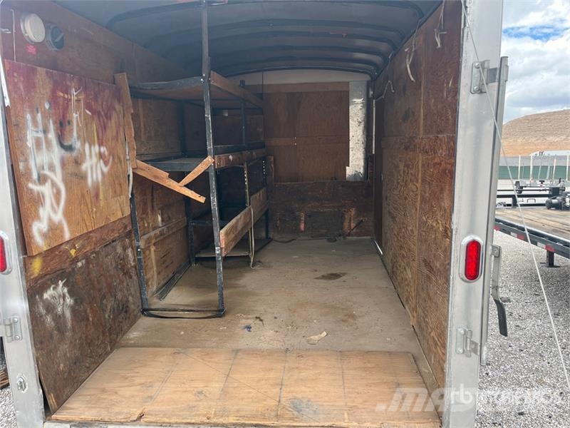 14 ft T/A Enclosed Trailer Prikolice zabojniki