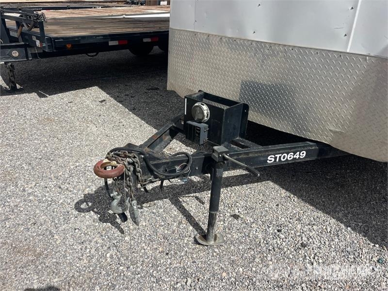 14 ft T/A Enclosed Trailer Prikolice zabojniki