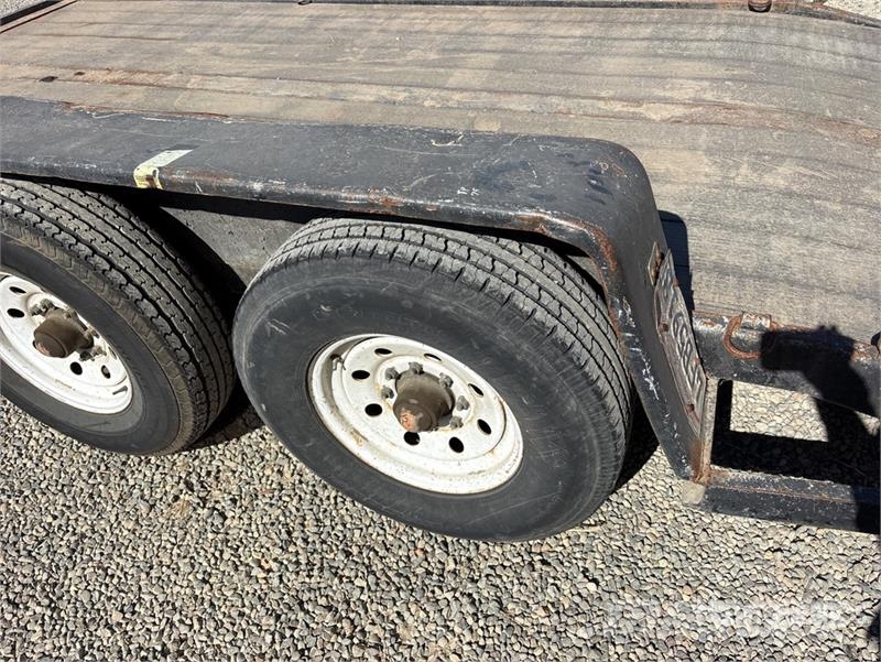 14 ft T/A Equipment Trailer Prikolice za prevoz vozil