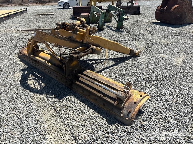 142 in Motor Grader Blade Πτερύγια
