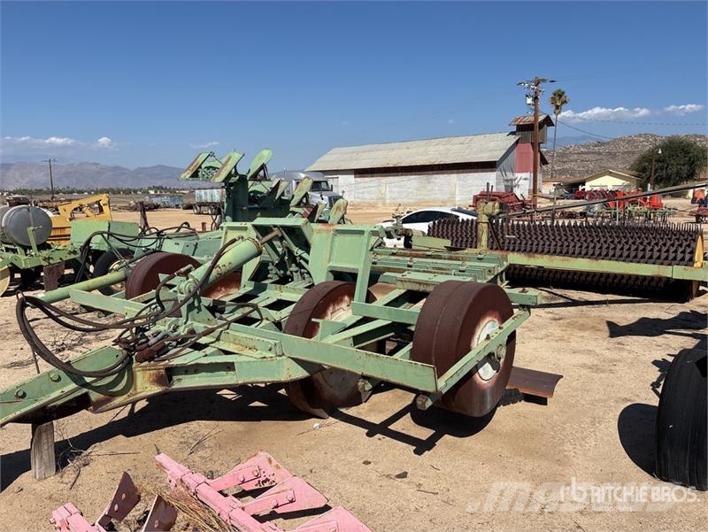 15 ft Packer Other tillage machines and accessories