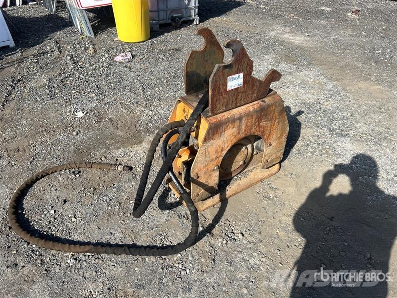 15 in Plate Compactor Attachment Trilmachines