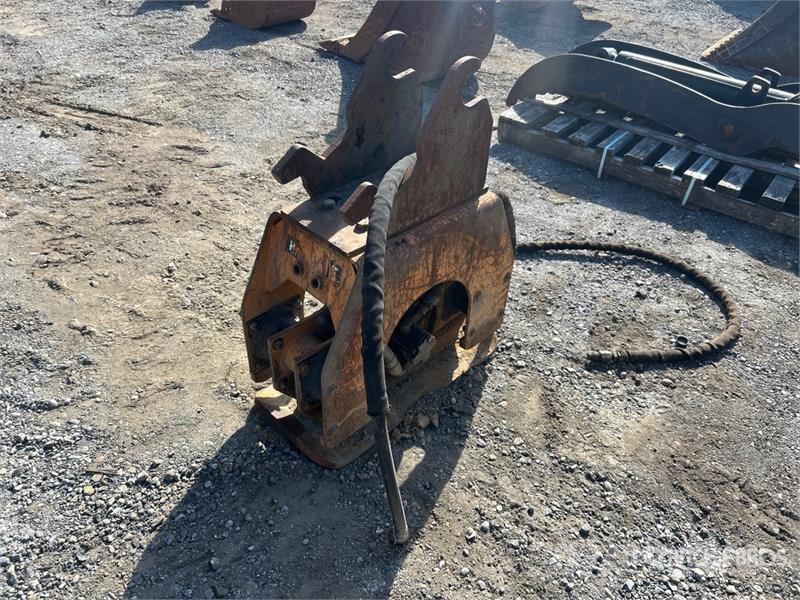 15 in Plate Compactor Attachment Trilmachines