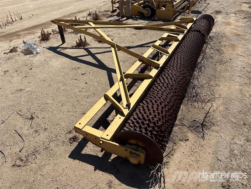 16 ft Pulverizer Сільгосптехніка - Інші