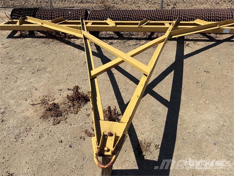 16 ft Pulverizer Сільгосптехніка - Інші