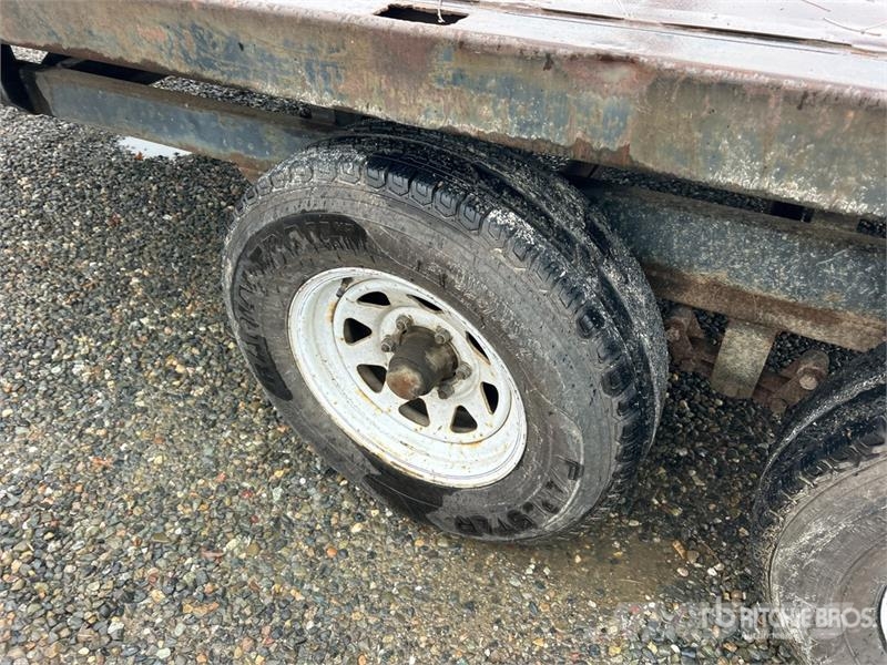  16 ft T/A Flatbed Trailer 平板式/側卸式拖車