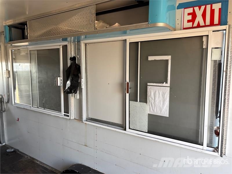  16 ft T/A Food Concession Trailer Otros remolques