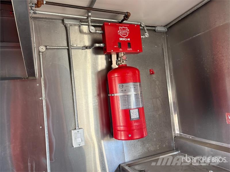  16 ft T/A Food Concession Trailer Otros remolques