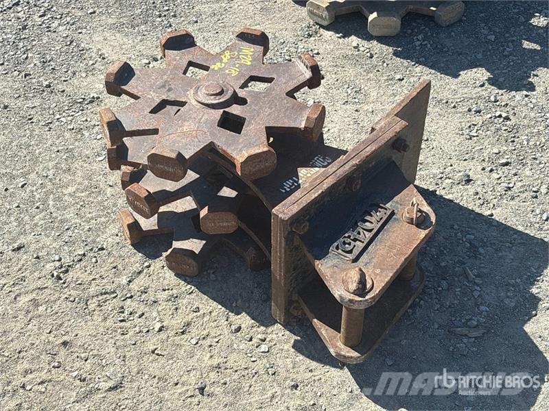 16 in Compaction Wheel Rollers