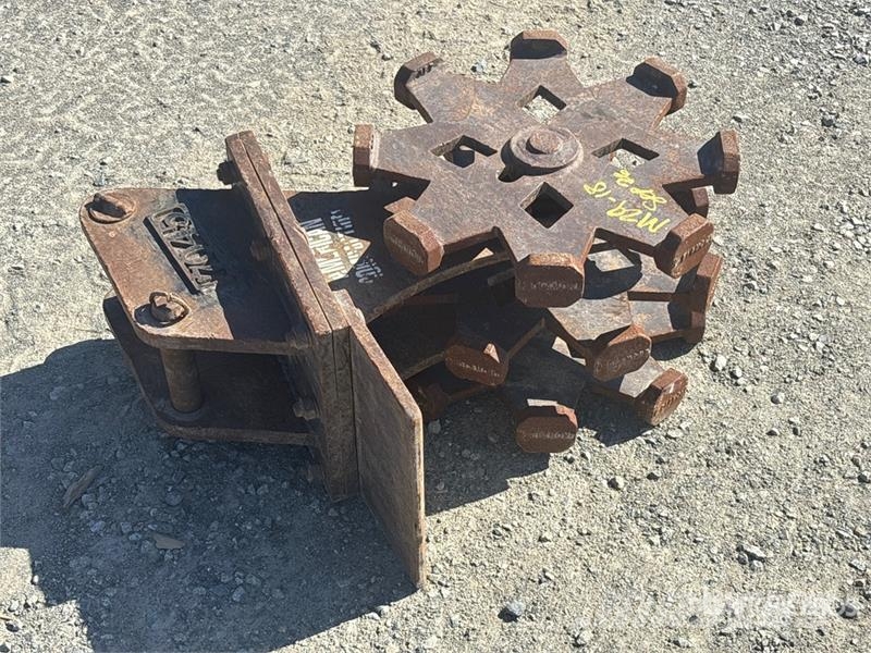  16 in Excavator Compaction Wheel Otros componentes