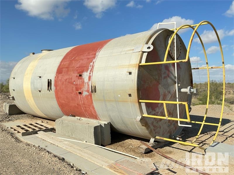  16000 gal Water Tank Fuel and additive tanks