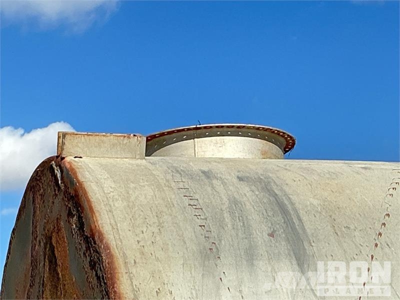  16000 gal Water Tank Fuel and additive tanks