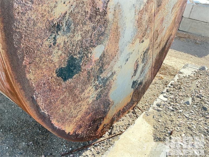  16000 gal Water Tank Fuel and additive tanks