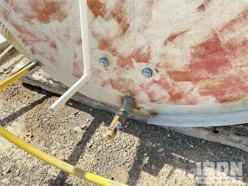  16000 gal Water Tank Fuel and additive tanks