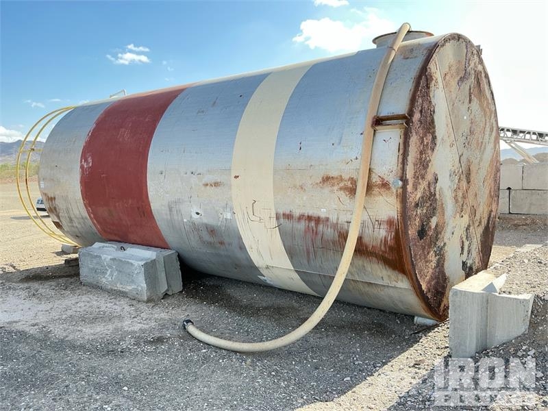  16000 gal Water Tank Fuel and additive tanks